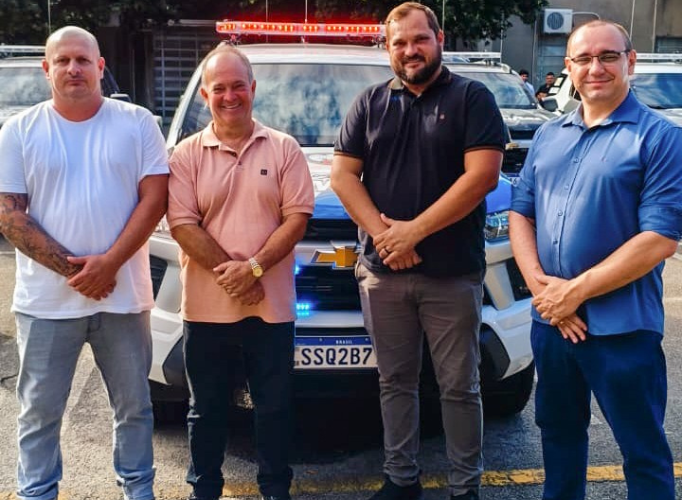 NOTÍCIA: Vereadores de São Gabriel da Palha acompanham entrega de viaturas da PM em Vitória