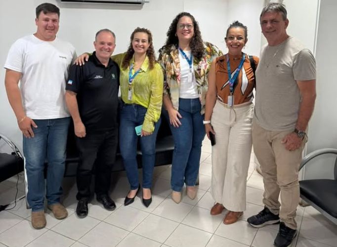 Imagem da notícia: Reunião Institucional com a CESAN