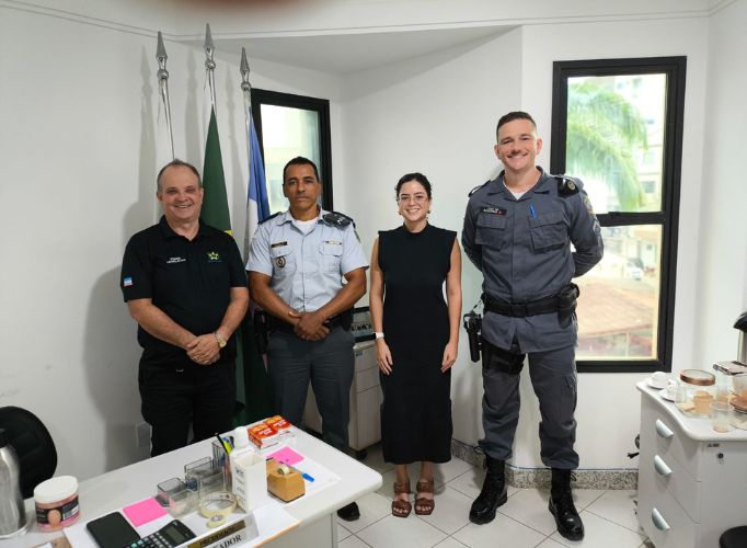 Imagem da notícia: Presidente da Câmara se reúne com novo comandante da PM de São Gabriel da Palha